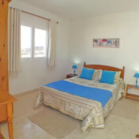 Сasa de vacaciones Front House For Relax