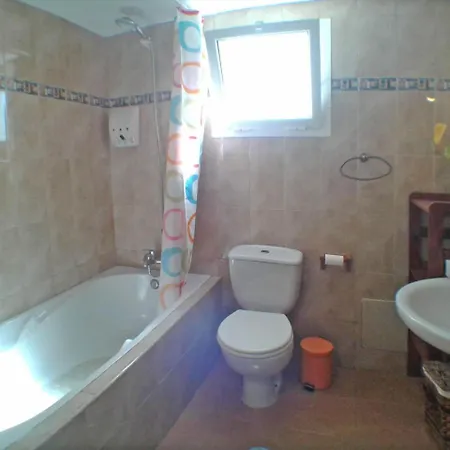 Front House For Relax Сasa de vacaciones El Golfo